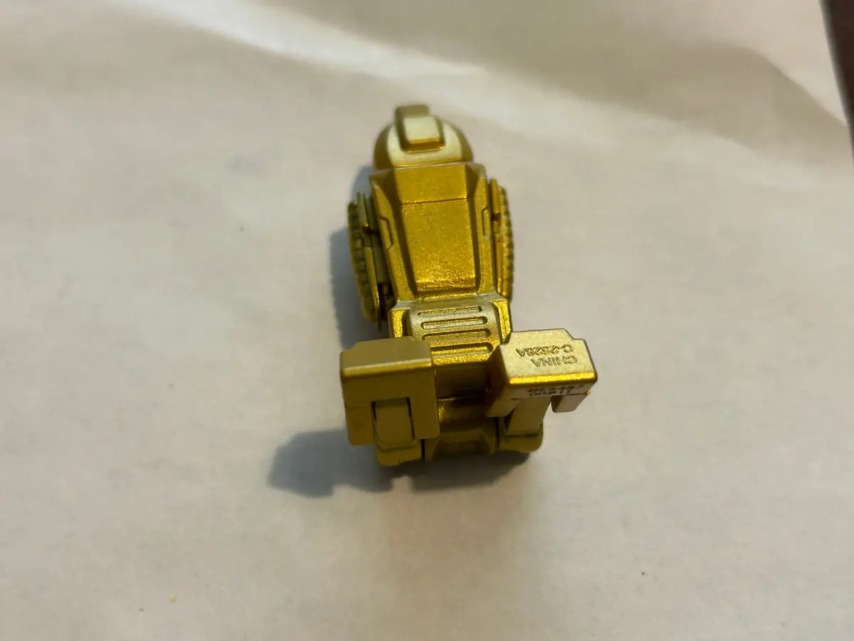 Tf Botbots Series 5.0 Sparklin' Gold 1