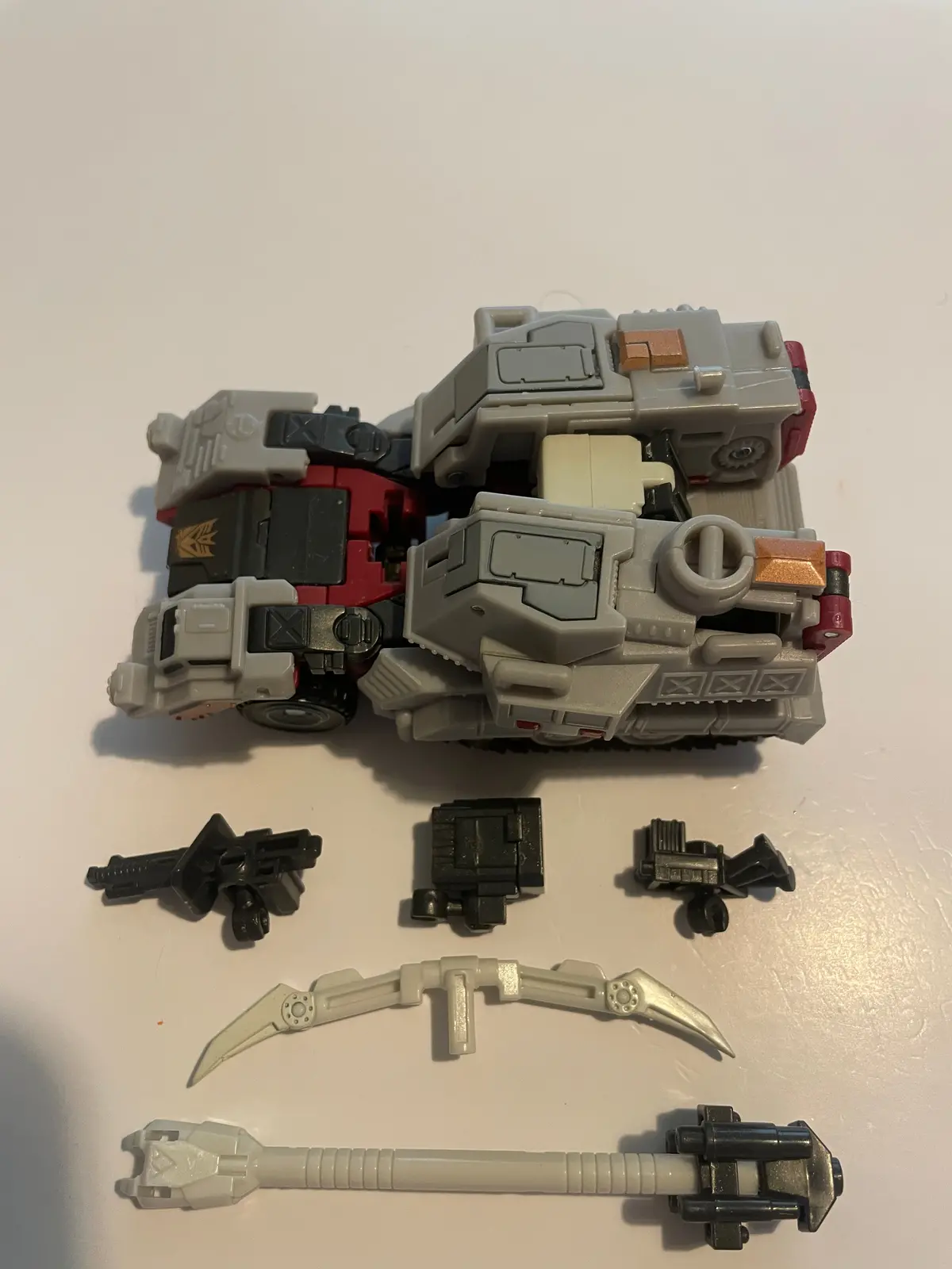 Tf Generations Skullgrin Dlx 1