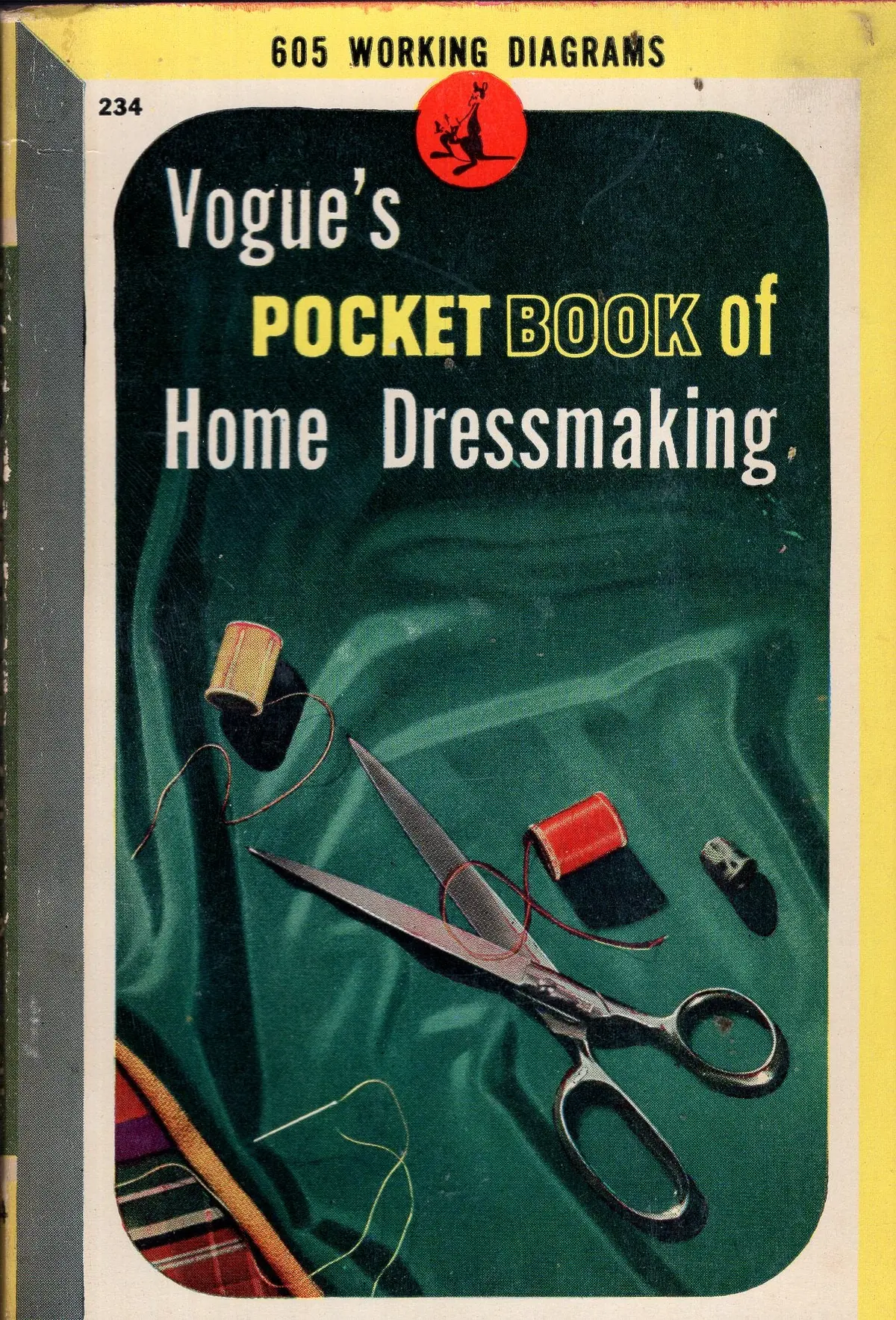 Vogue's Pocket Book Of Home Dressmaking 1
